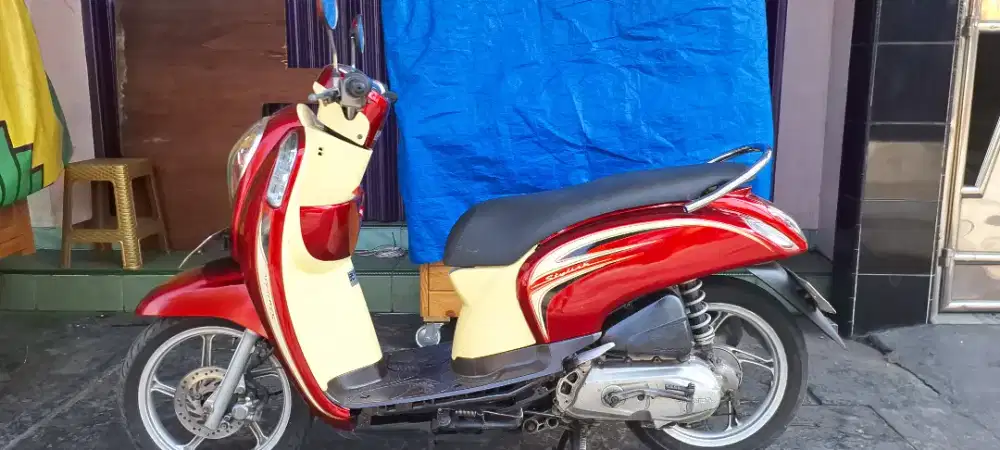scoopy fi 2015 mulus terawat mesin sehat bsgus banget