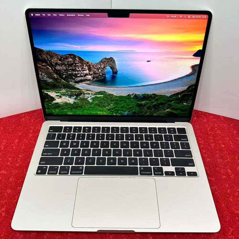 Macbook Air 13 inch, M3 2024 MRXT3
