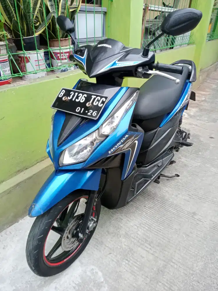 Honda Vario cw 110cc tahun 2011 lengkap pajak dan plat panjang