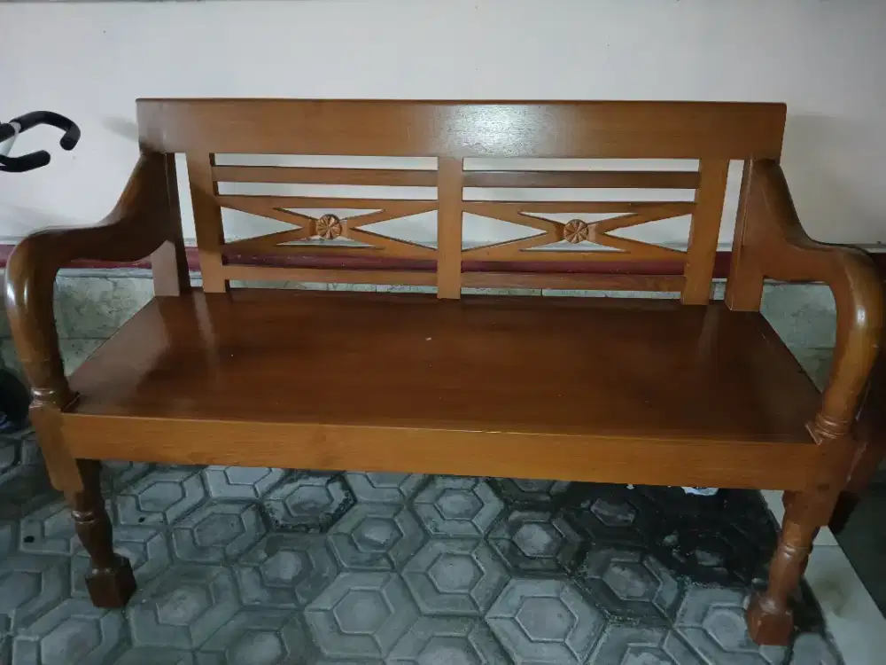 Dijual Kursi Jati Tua