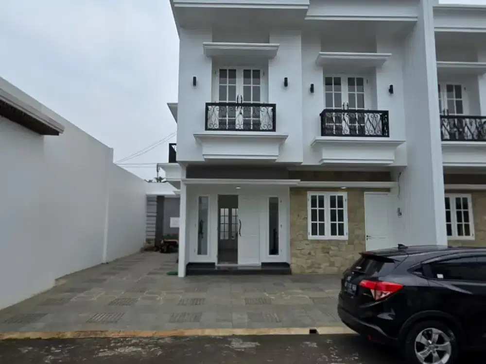 Rumah baru di cluster area pondok bambu jakarta timur
