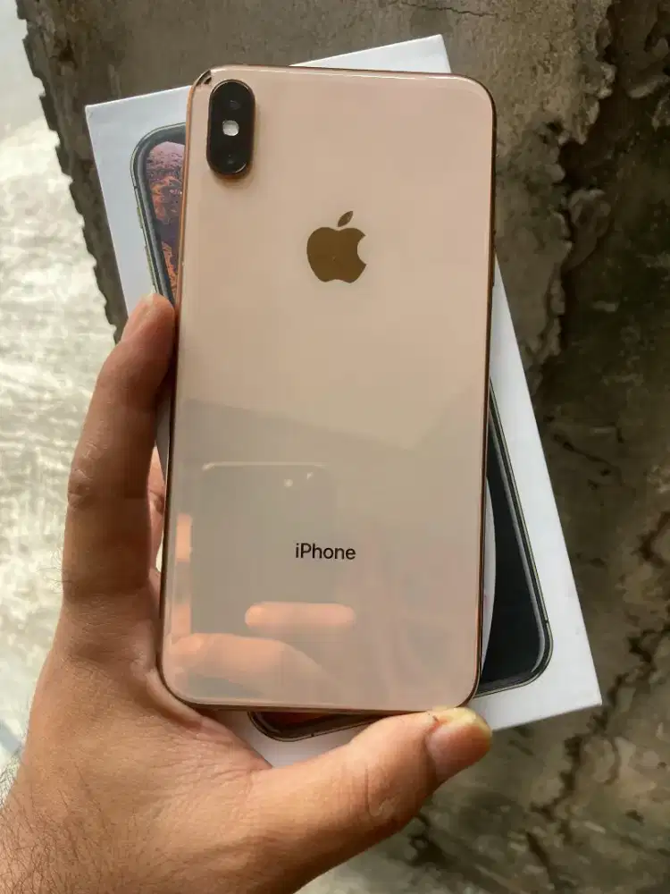 IPHONE XS MAX 64GB SIAP PAKAI