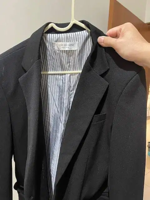 Jas Thom Browne hitam ukuran L