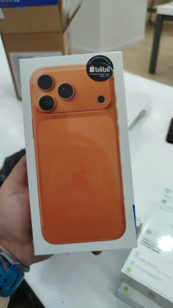 iPhone 17 pro max 256 Blibli NEw