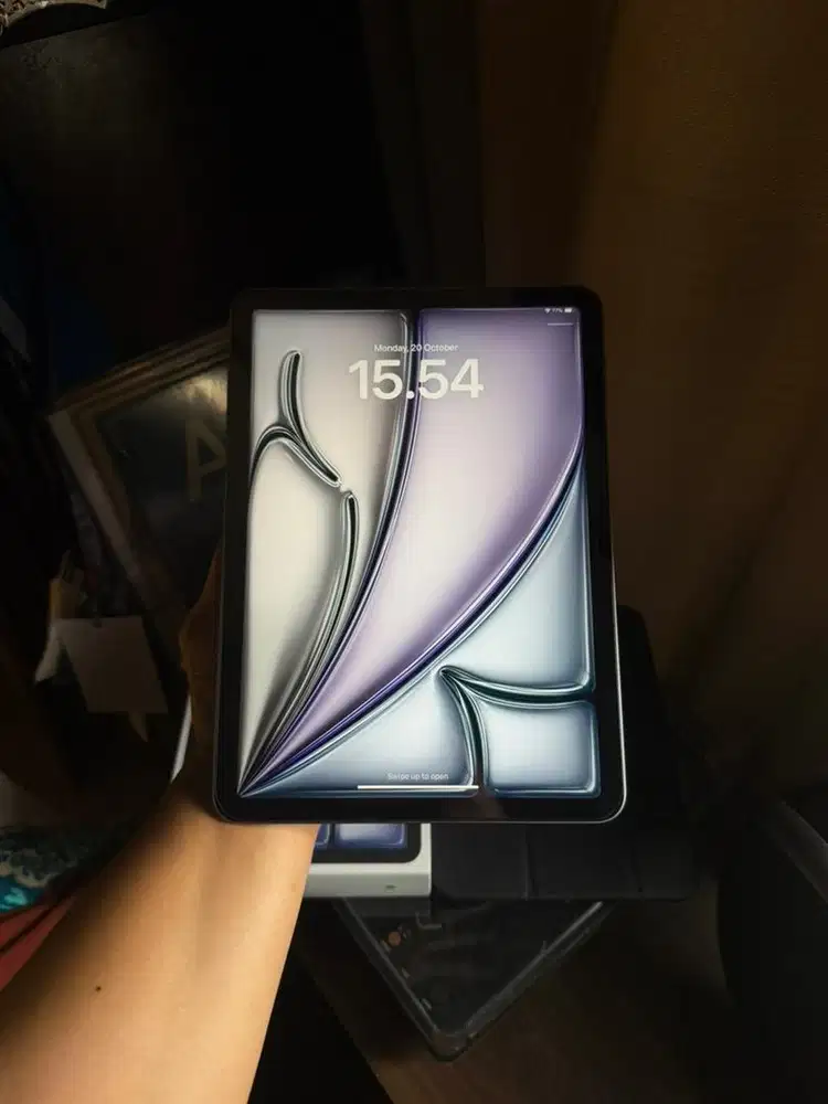 ipad air 7 M3 128gb wifi only ibox