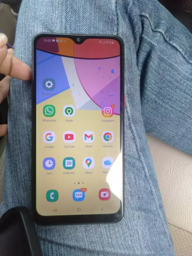 Samsung a10s warna hitam