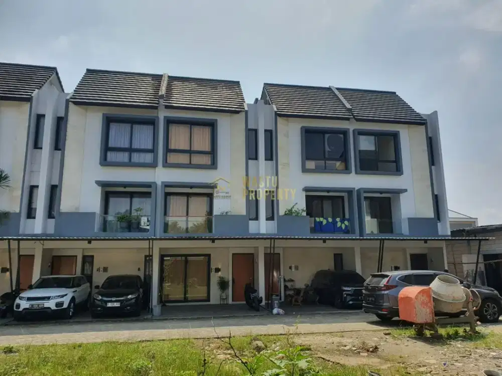 RUMAH 3 LANTAI DALAM CLUSTER DEKAT PINTU TOL BRIGIF JAGAKARSA