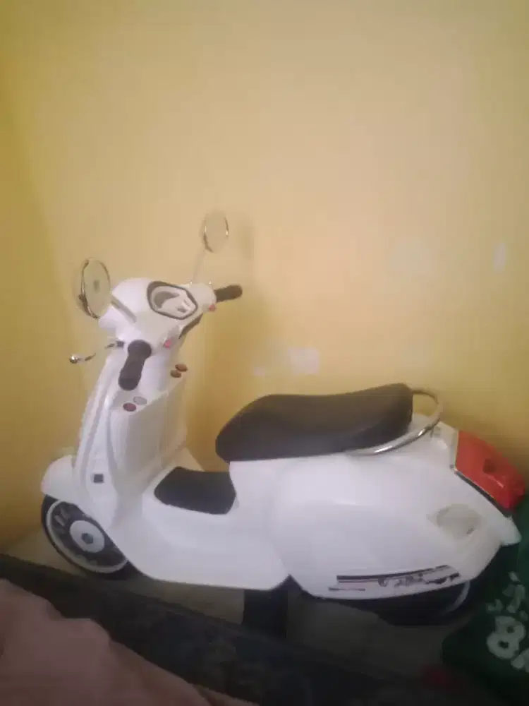 jual mainan anak motor motoran dengan batrai aki
