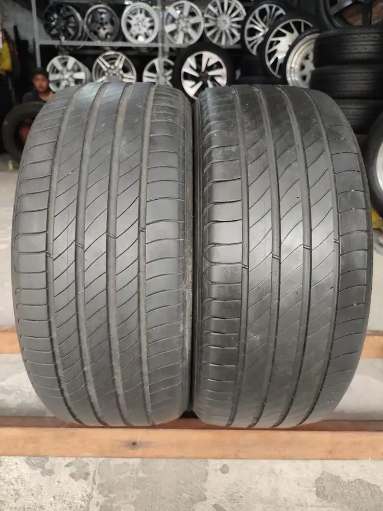 Ban bekas 215/45 R17 Michelin Primacy 4