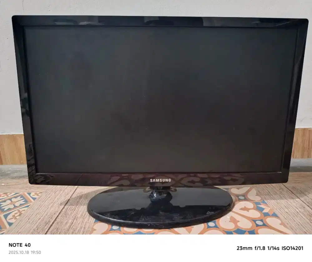 Televisi LED Samsung