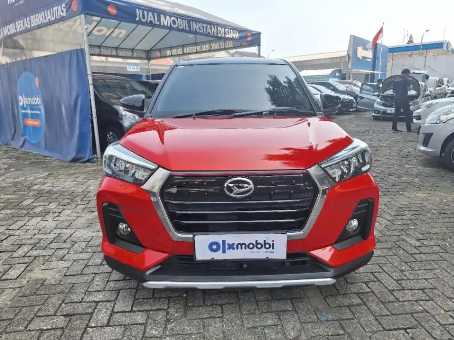 DP MURAH Daihatsu Rocky 1.0 R ADS Two Tone Bensin-MT 2021 Merah CTRUB
