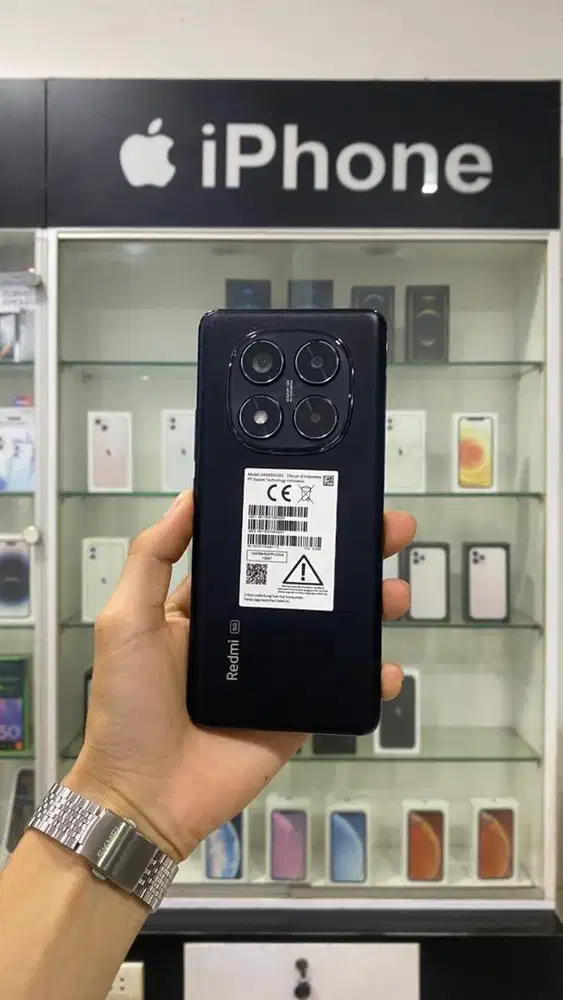 Redmi Note 14 Pro 5G 12/512 GB, Pemakaian 5 Bulan + -