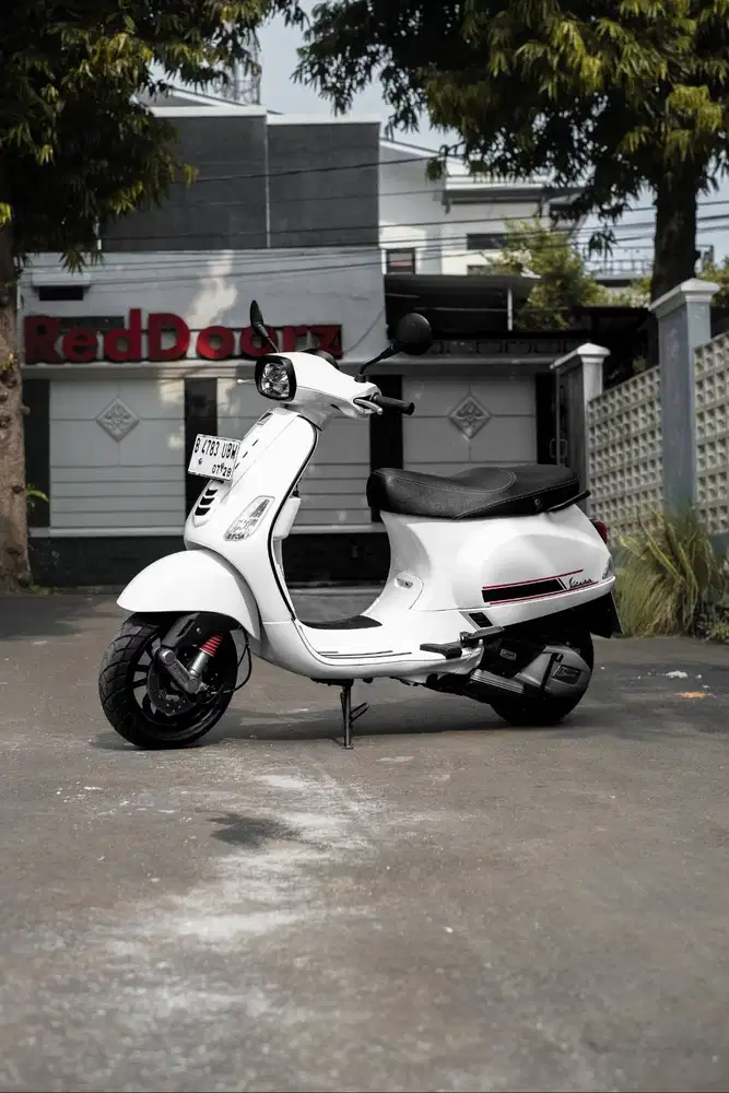 PIAGGIO VESPA S 150 IGET FACELIFT 2023 MURAH KM LOW