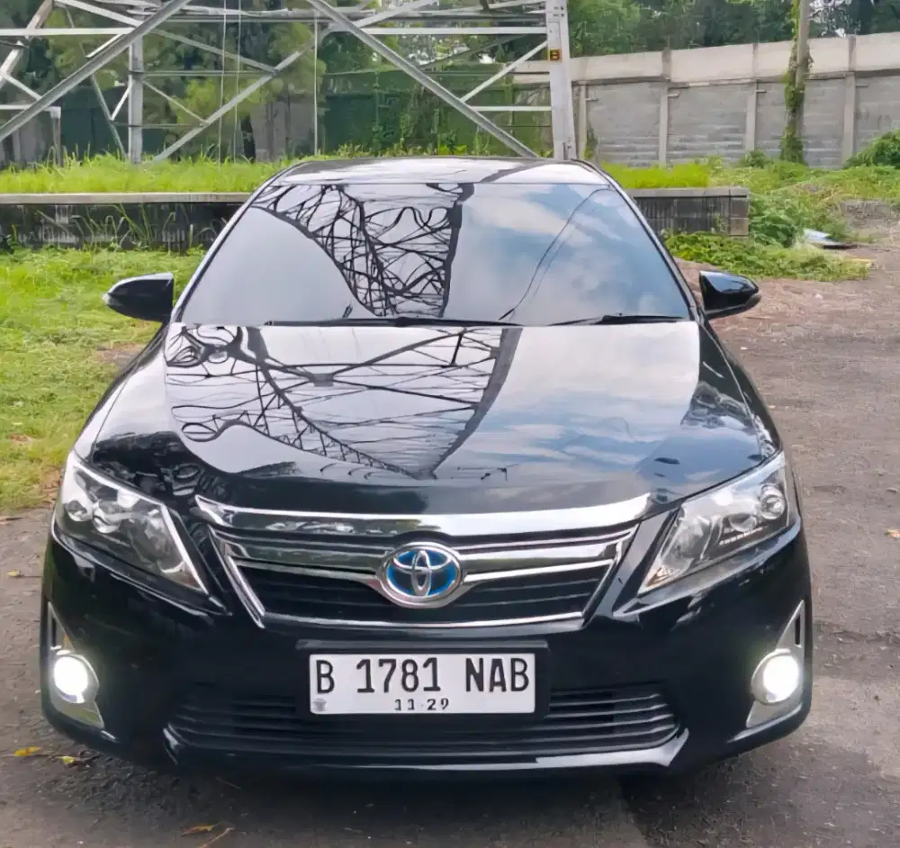 Camry Hybrid 2014 kondisi istimewa tinggal pakai
