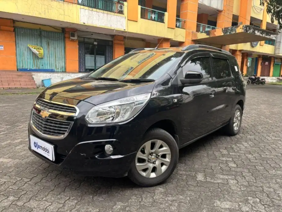 DP MURAH Chevrolet Spin 1.5 ACTIV Bensin-AT 2014  CCMRB