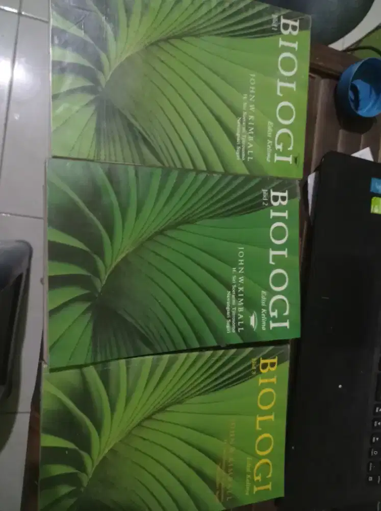 Buku biologi edisi ke 5