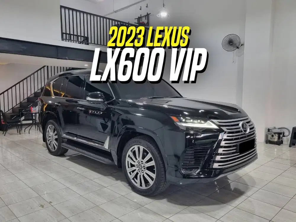 Lexus LX600 VIP 2+2 2023 Black Hitam LX 600