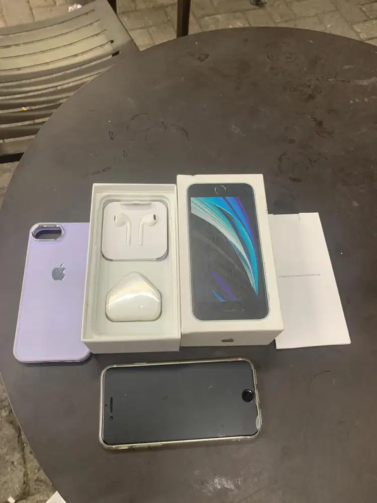 iphone SE gen 2 128gb all operator
