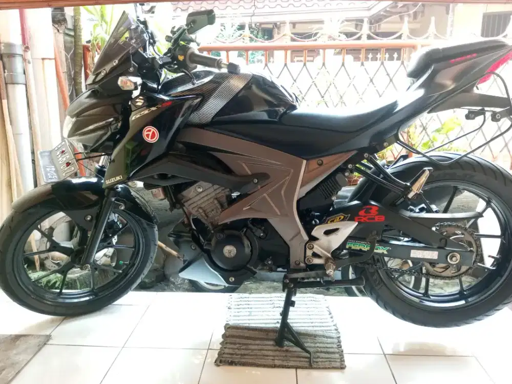 Bismillah Jual Suzuki GSX S 150 th 2017