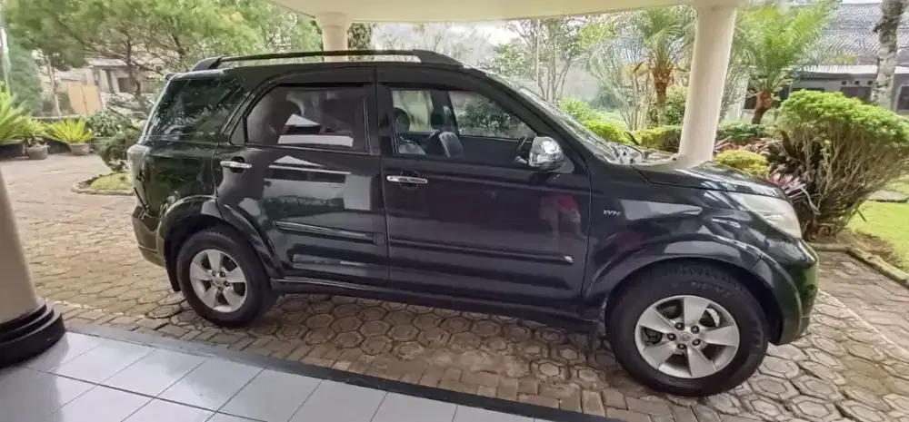 Toyota Rush Type S 2011 ( Manual )