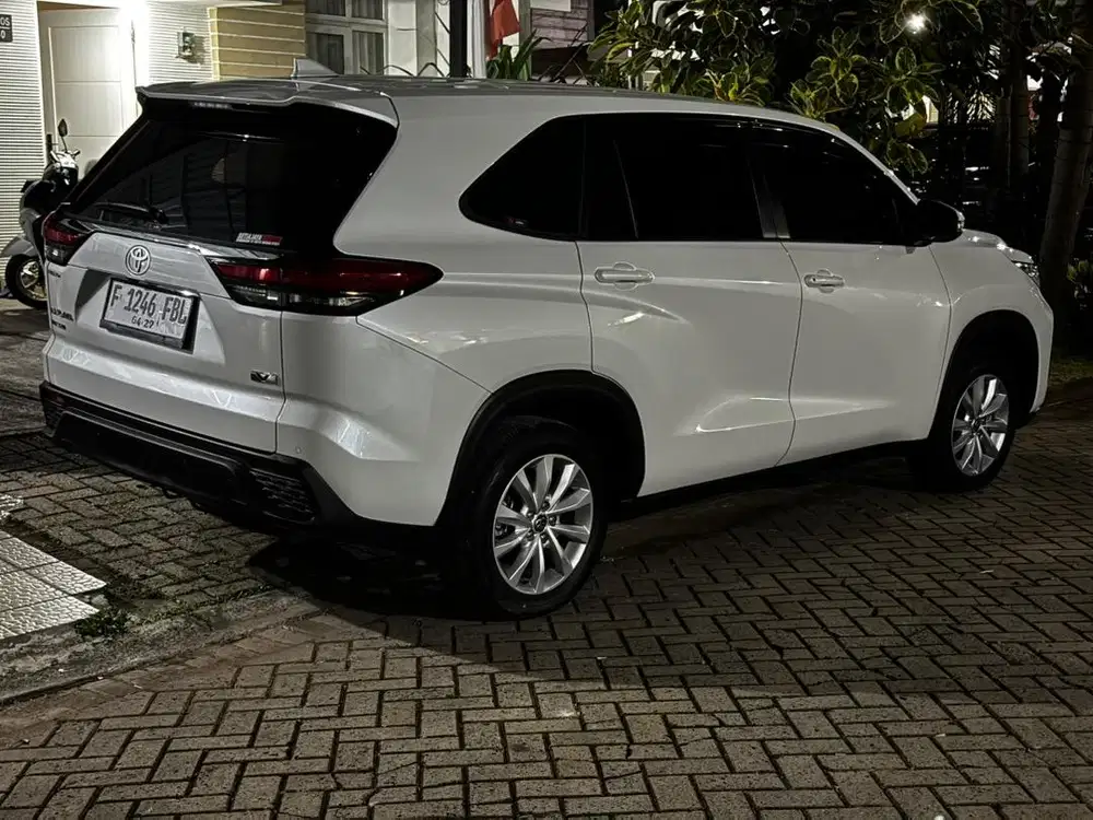 Velg innova zenix V R17 dan ban