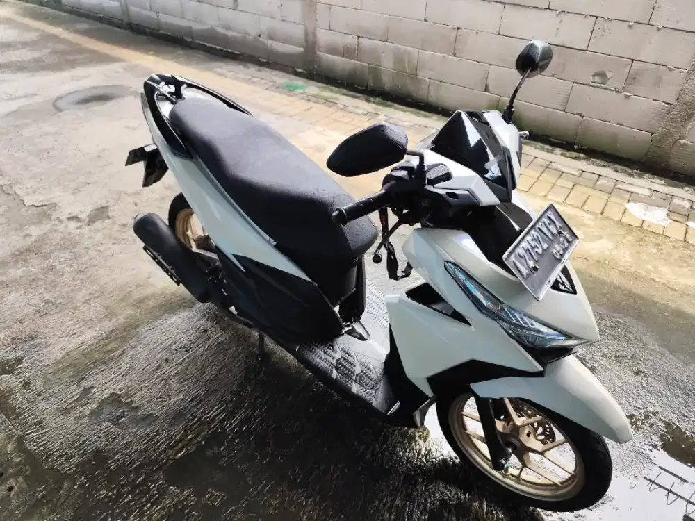 Vario 150 led old