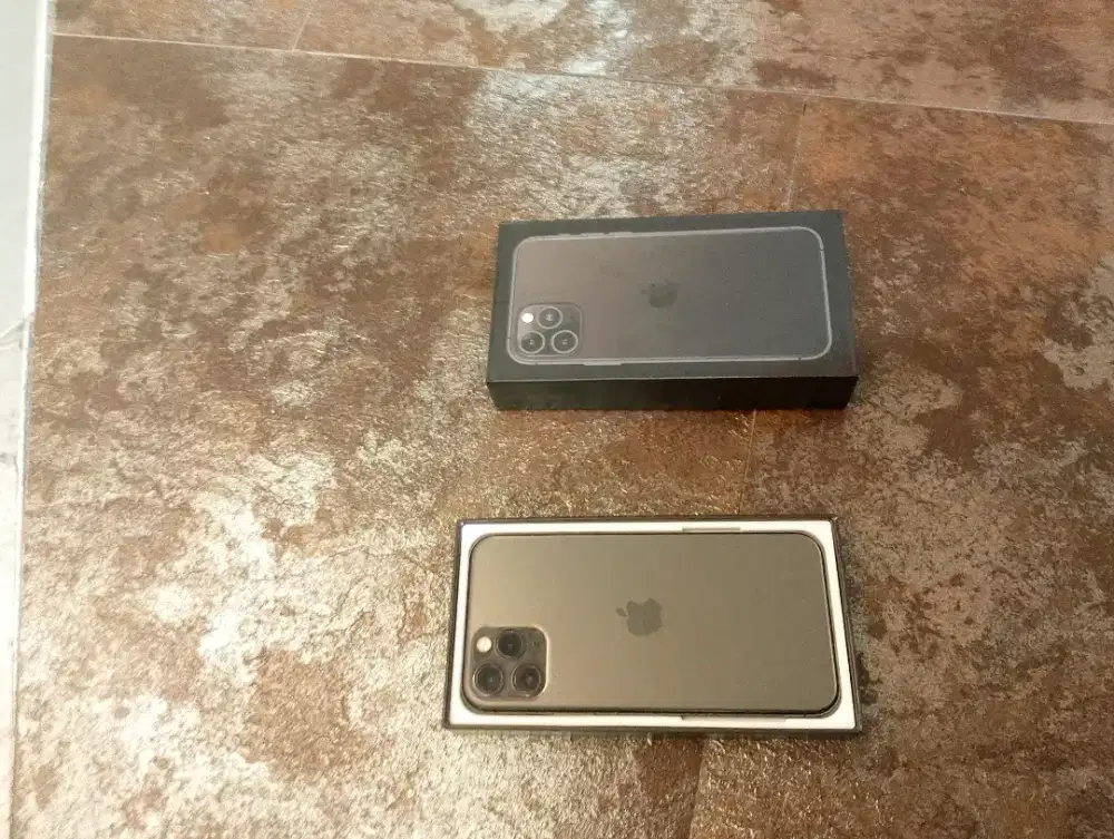 Iphone 11 pro 256gb supaya baru