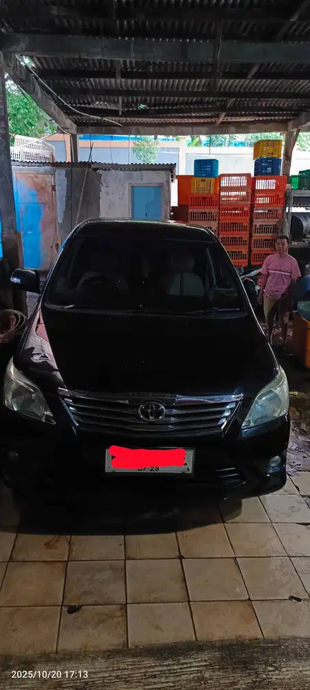 Kijang Innova 2.0V Luxury