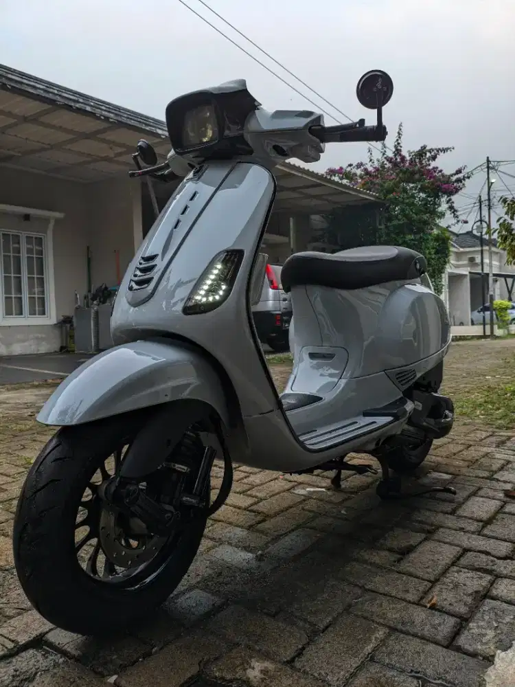 Vespa s125 iget