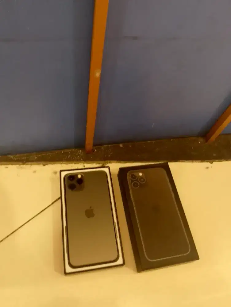Iphone 11 pro 256gb pencarian baru