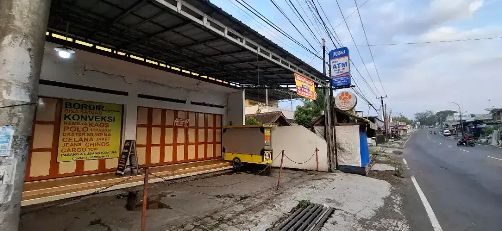 Dikontrakkan Toko 1 Pintu strategis