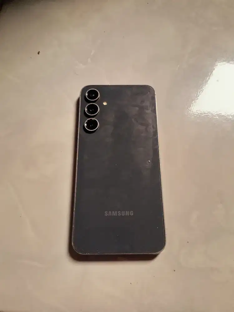 samsung s23 fe 8/256gb warna black minus terkunci harus reset