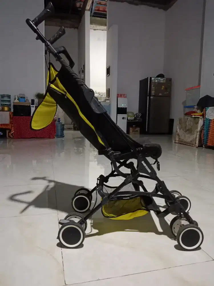 Jual stroller merk babydoes