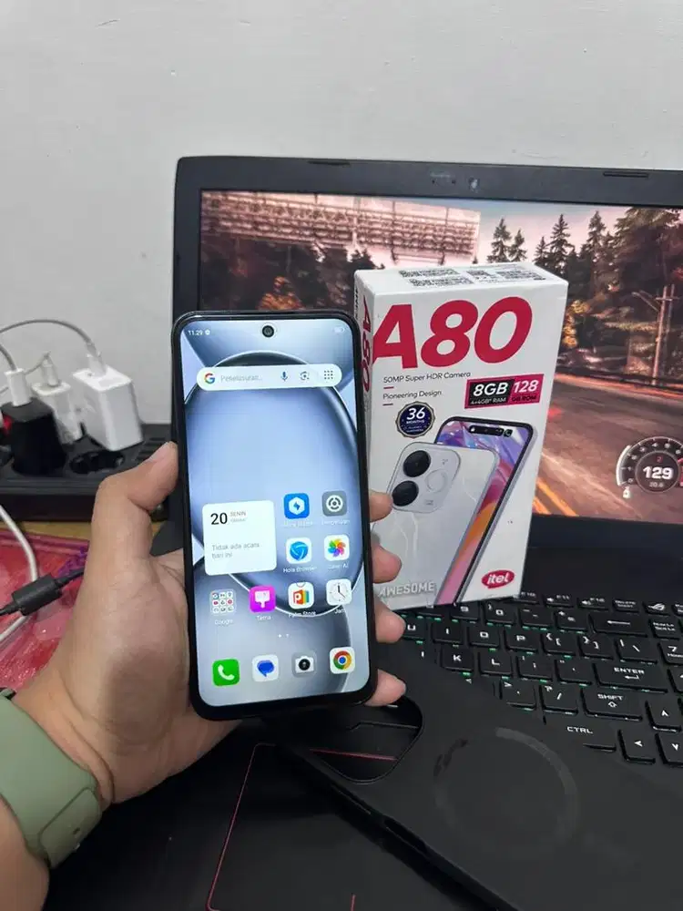 Itel A80 ram 4+4/128 GB Fullset Garansi 9 bulan lagi
