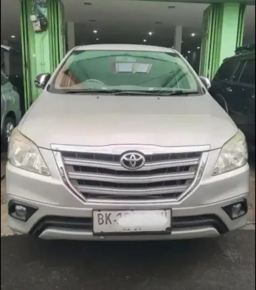 Kijang innova 2.5 g mt
