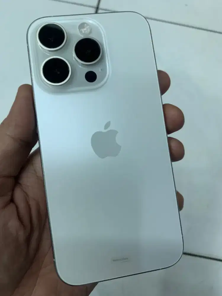 iPhone 15 pro 256gb ibox