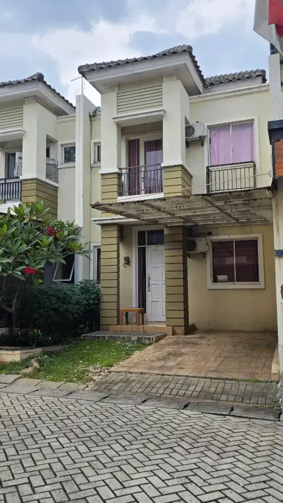 Rumah siap huni 2 Lantai di Cluster Central Park ,Grand Galaxy Bekasi