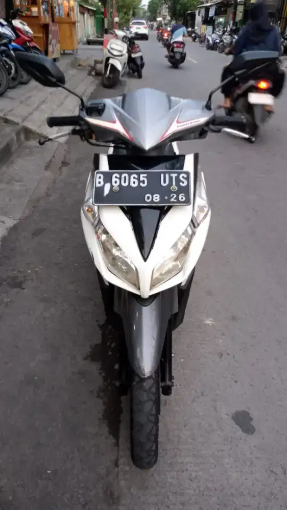 vario techno 2011 mesin sehat body bagus