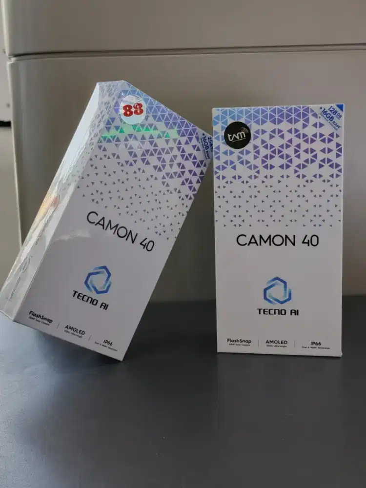 Tecno Camon 40 Baru