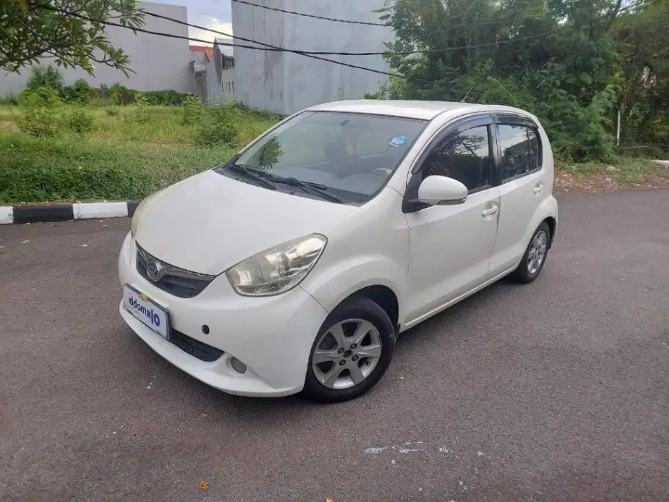 DP MURAH Daihatsu Sirion 1.3 Bensin-MT-2012 PUTIH EU
