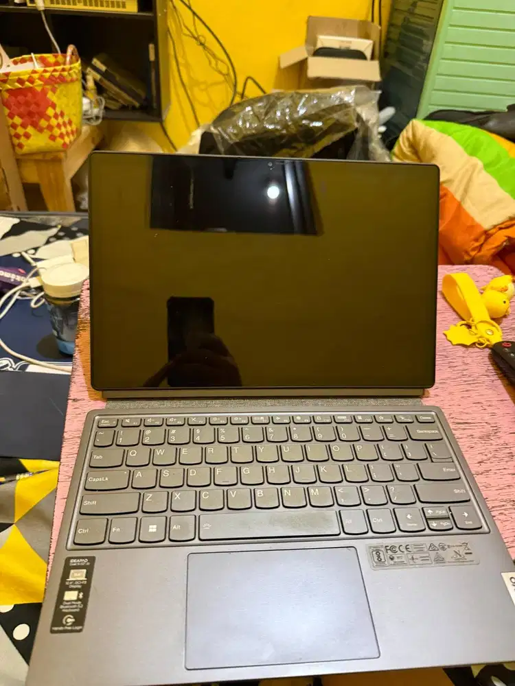 Lenovo Ideapad Duet 5i Core i7 Fullset Garansi Resmi + Bonus