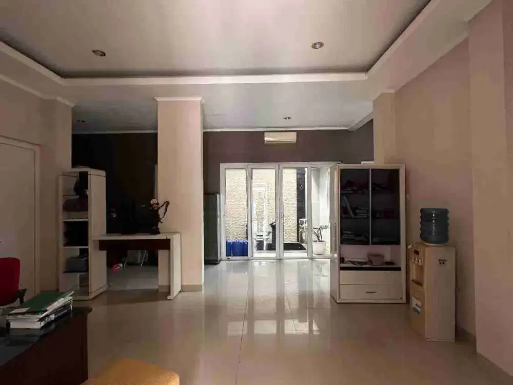 Disewakan Rumah Kantor Siap Pakai Komplek Cigadung