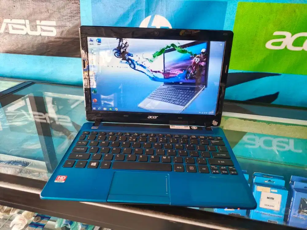Notebook Acer Ao725 Ram 8 GB Hdd 500 Gb No minus Normal dan lancar