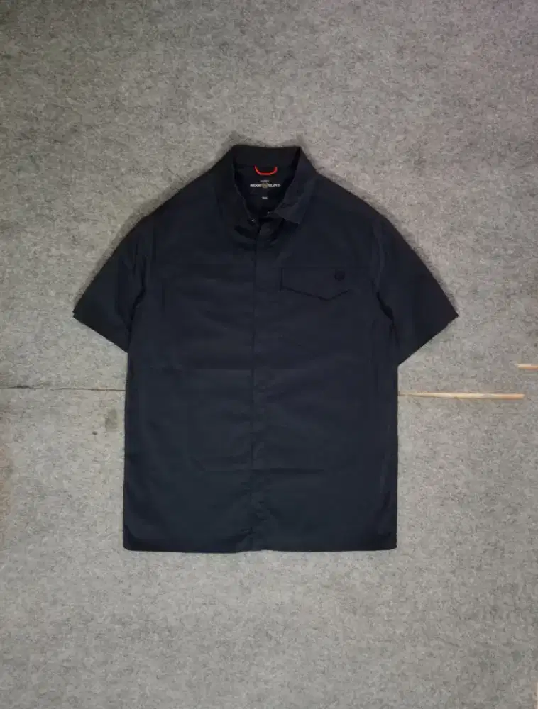 Kemeja HENRI LLOYD size L lokal