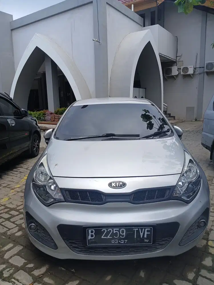 Kia Rio 2012 Bensin