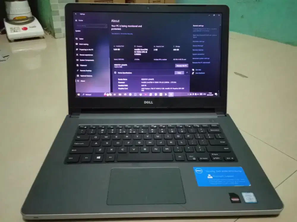 LAPTOP DELL inspiron 5468 8GB memory 512GB core i5 gen 7 dual VGA AMD