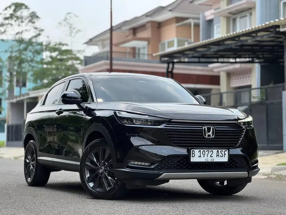 HONDA ALL NEW HRV SE CVT AT 2023 HITAM LIKE NEW ISTIMEWA PAJAK PNJANG