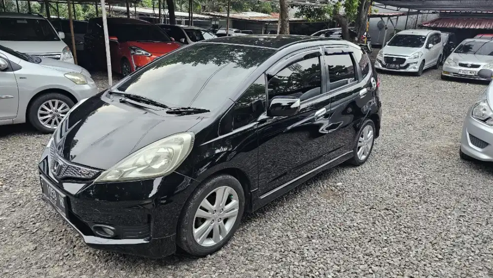 HONDA JAZZ RS MANUAL 2012