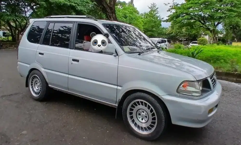 Kijang Kapsul SSX Thn 2000