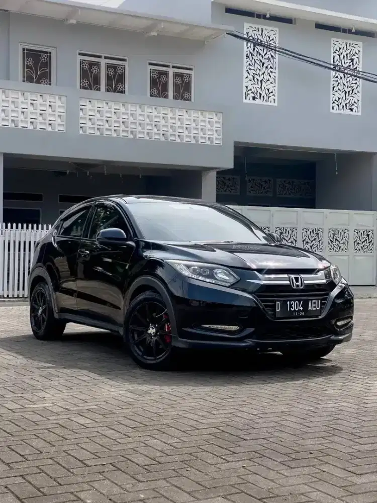 Honda HRV S Matic 2016 
Antik low km 40rb